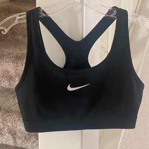 Nike Black Sports Bra. Size Large.